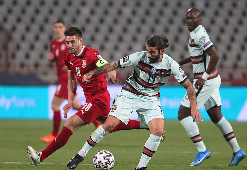 أتلانتا يتصدر وصافة الدوري الإيطالي مؤقتاً بعد فوزه على بولونيا