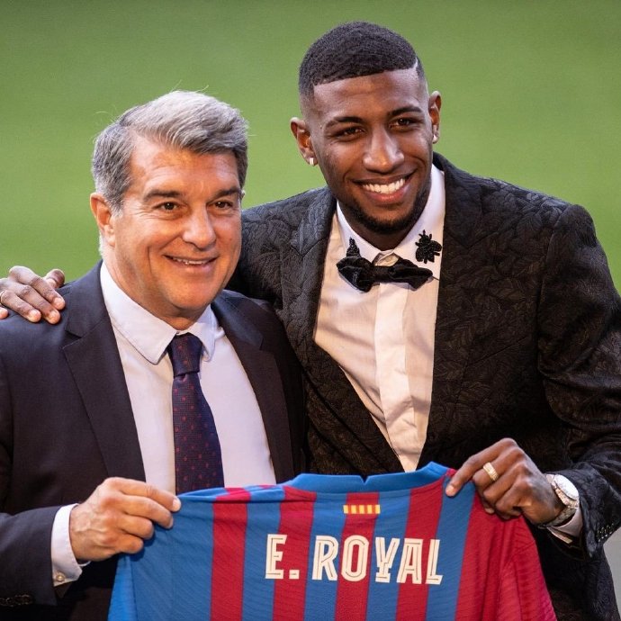 أرسنال يستعد لتقديم عرض نهائي لضم عثمان ديمبلي من برشلونة مقابل 100 مليون يورو